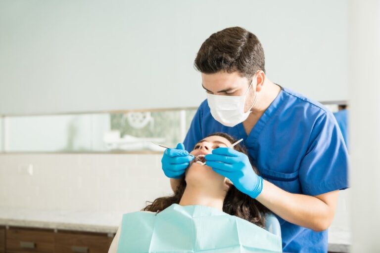 cuanto-gana-un-dentista-en-california
