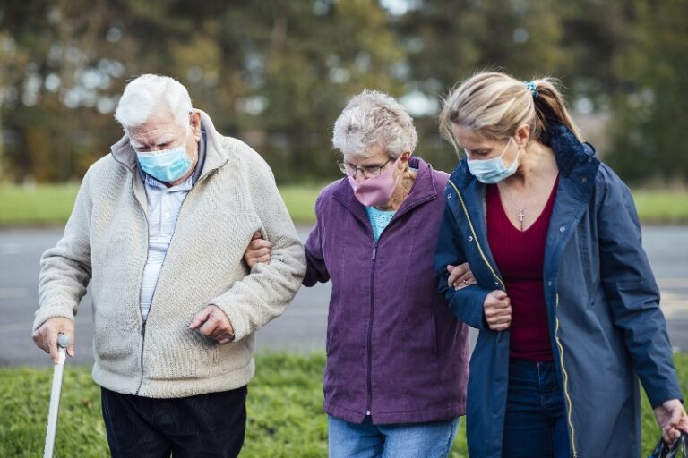 cuidar-senores-mayores