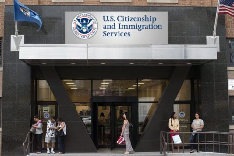 u-s-citizenship-and-immigration-services-en-espanol